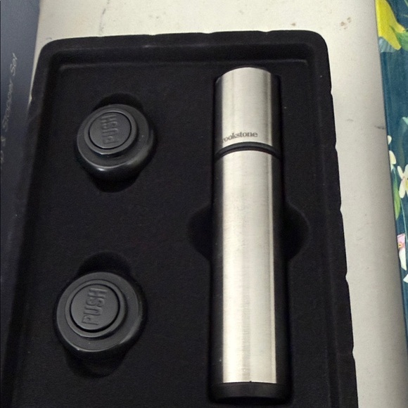 Brookstone Silver Wine Preservation Set - Picture 2 of 6